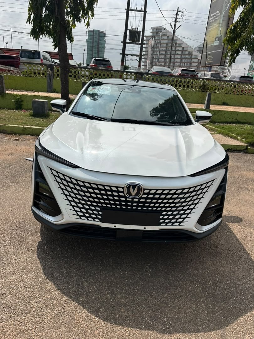 2023 Changan Uni-T Luxury Trim — photo 4