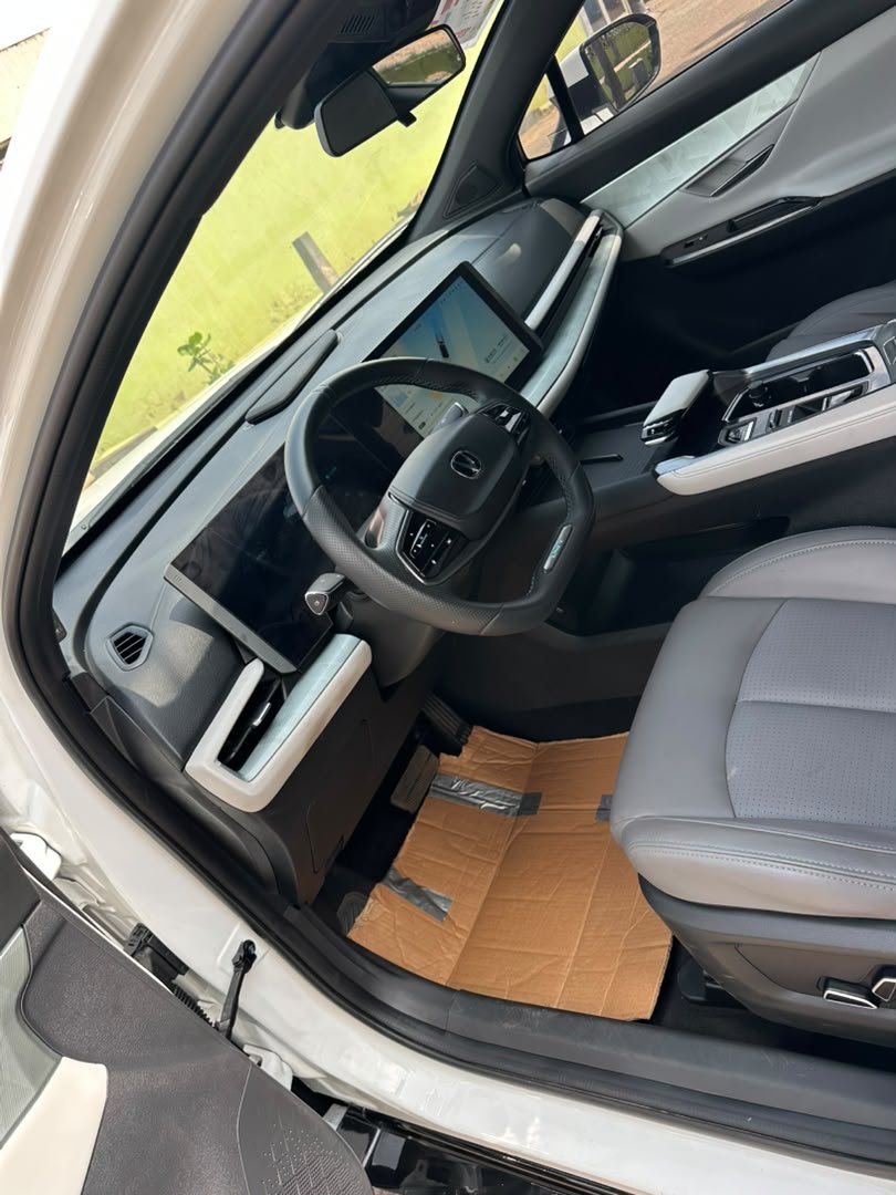 2023 Changan Uni-T Luxury Trim — photo 11