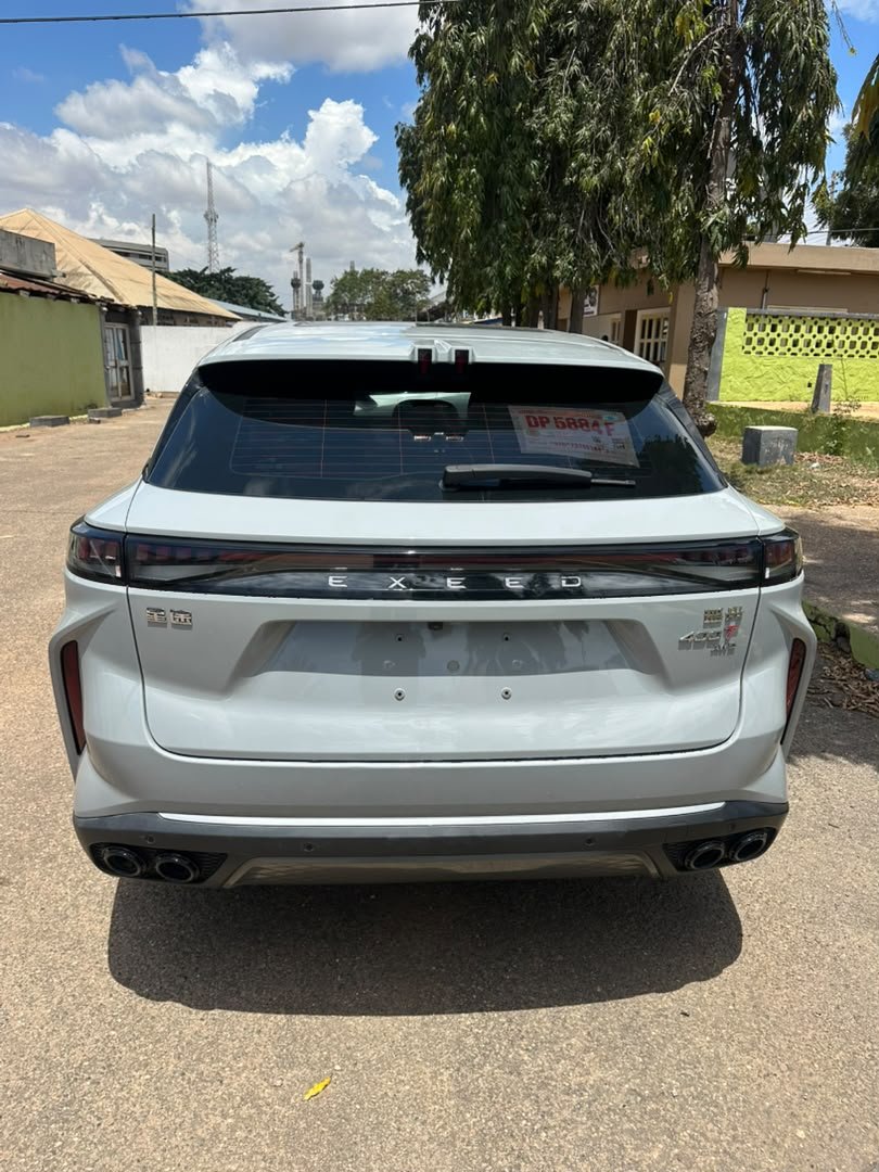 2023 Exeed AWD RX 400T Flying fish version Premuim Flying Fish — photo 17
