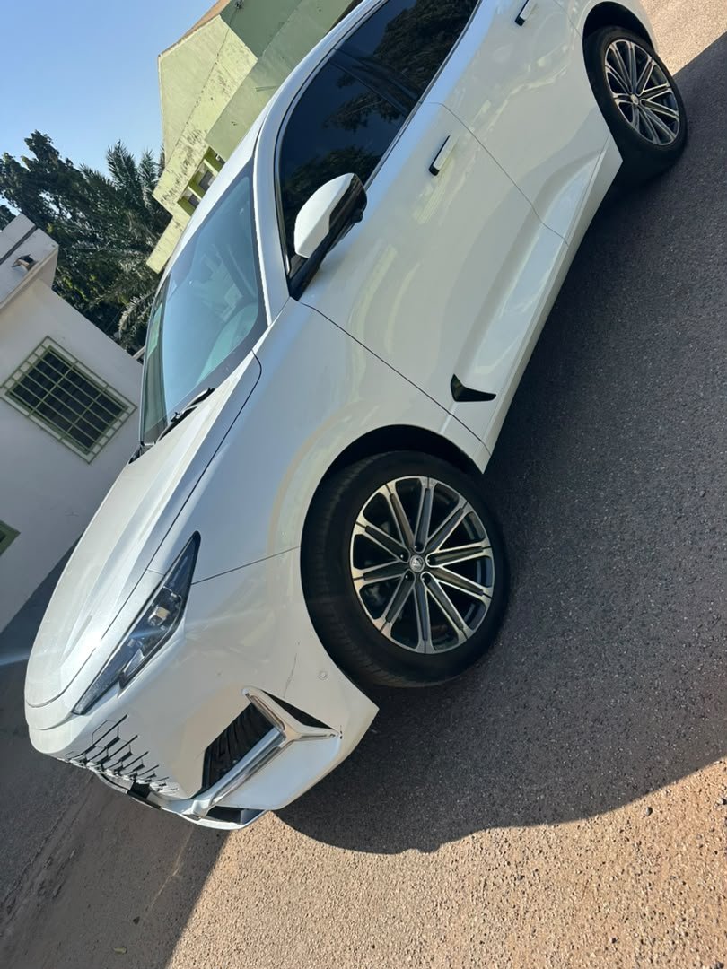 2023 Changan Uni-K Premium — photo 4
