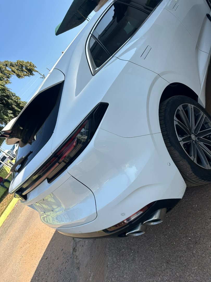 2023 Changan Uni-K Premium — photo 8