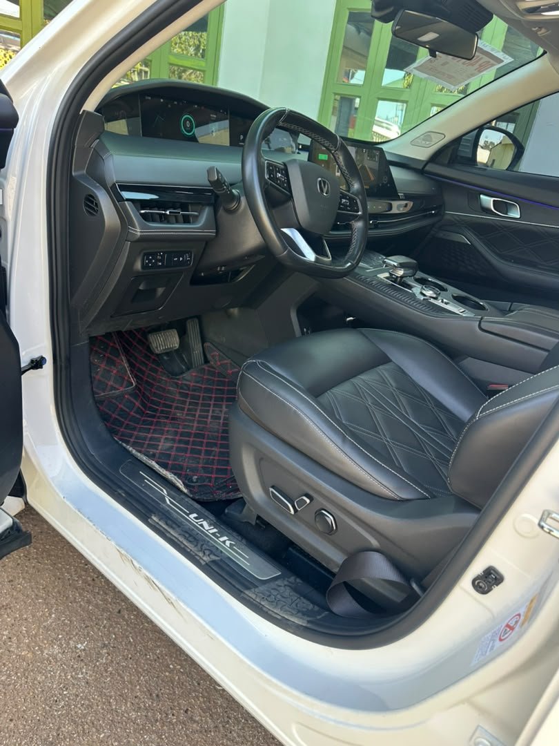 2023 Changan Uni-K Premium — photo 15