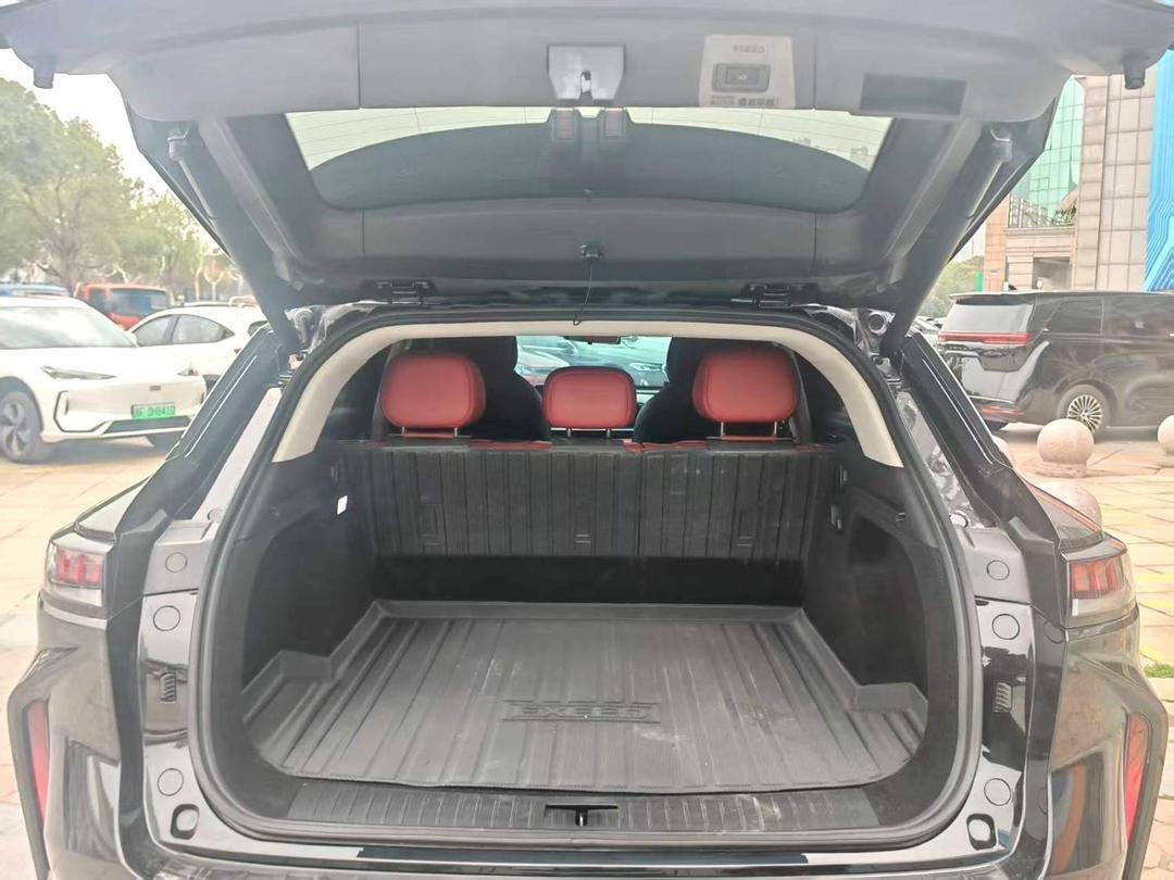 2024 EXEED 400T EXPLORE EDITION PREMIUM — photo 2