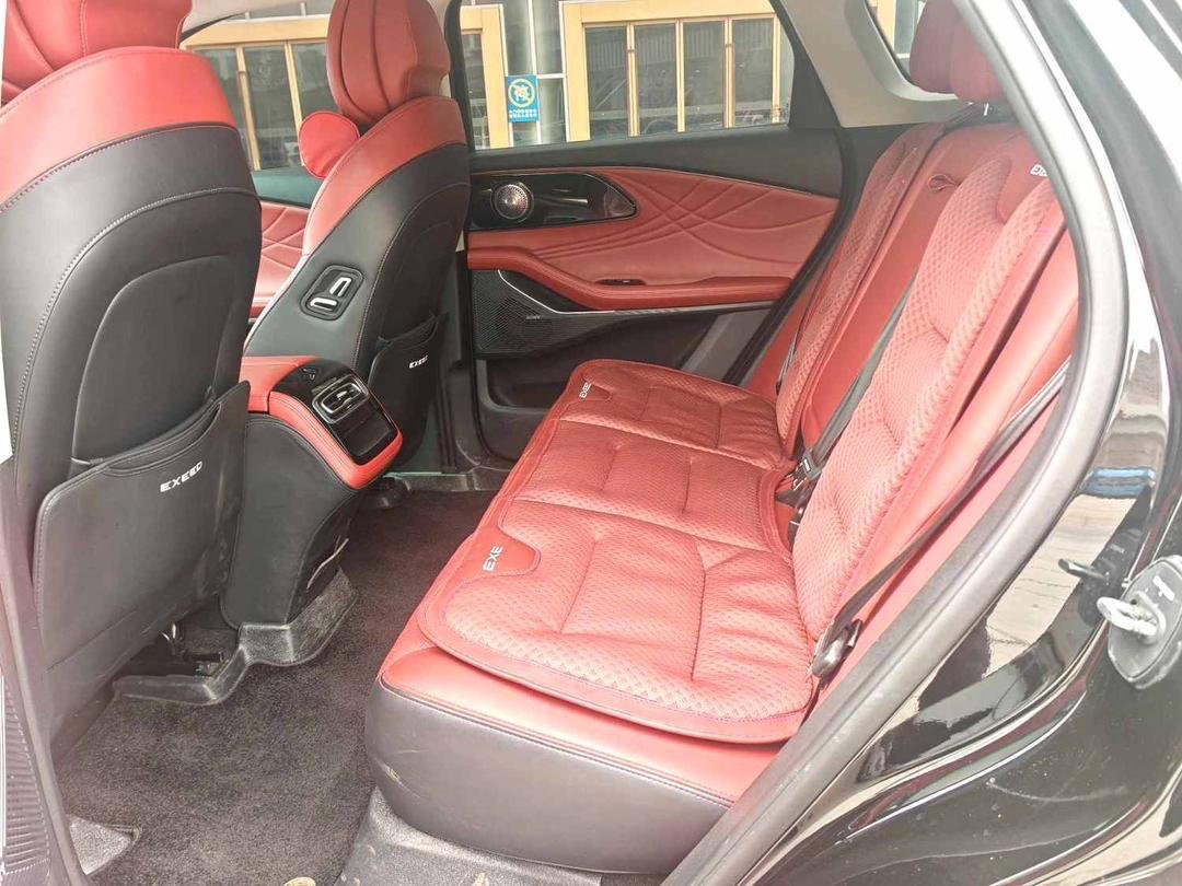2024 EXEED 400T EXPLORE EDITION PREMIUM — photo 3