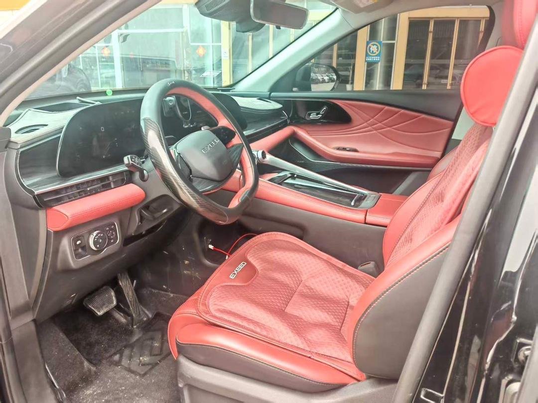 2024 EXEED 400T EXPLORE EDITION PREMIUM — photo 4