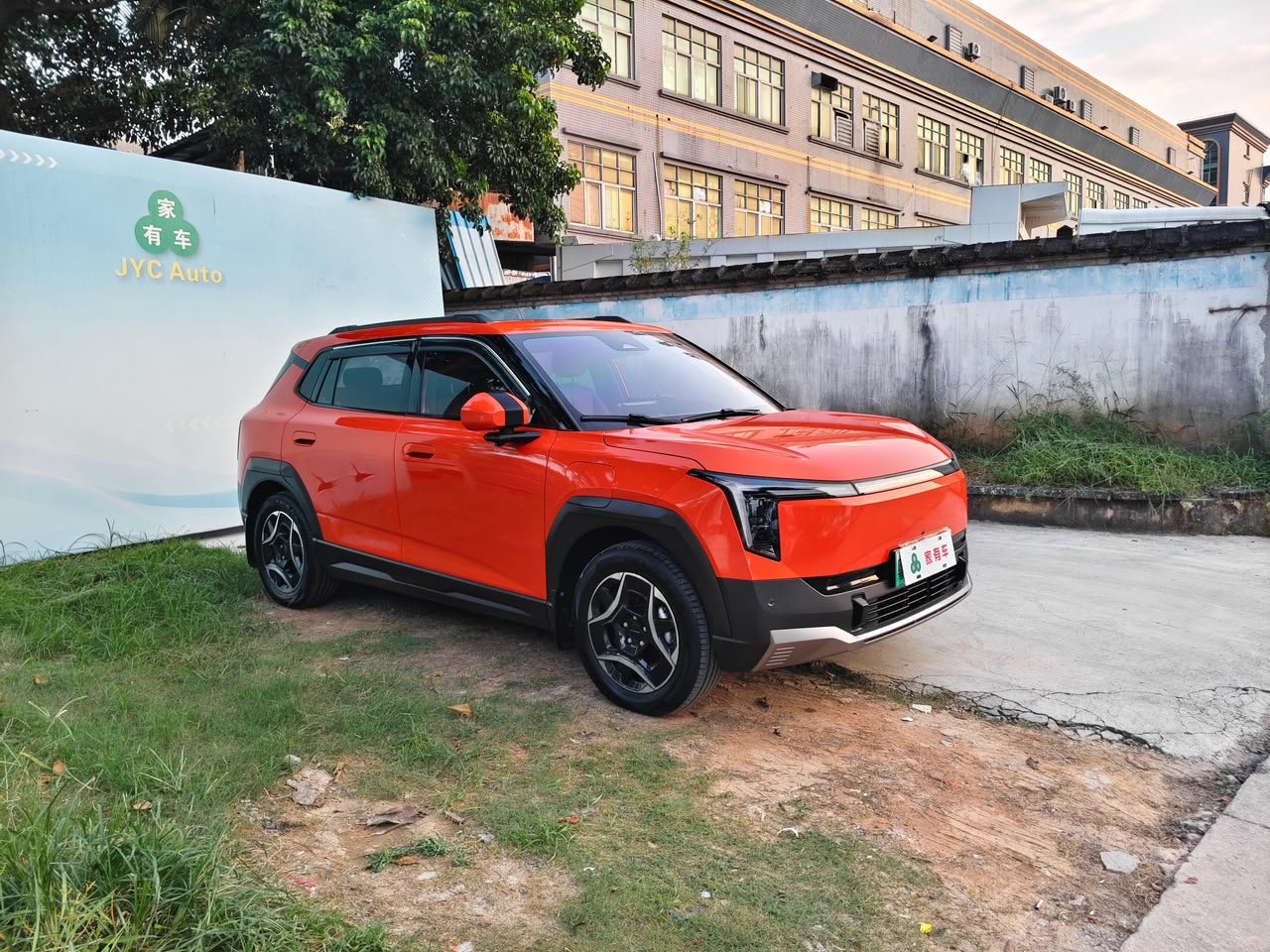 2025 Dongfeng Nammi 06 Premium — photo 2