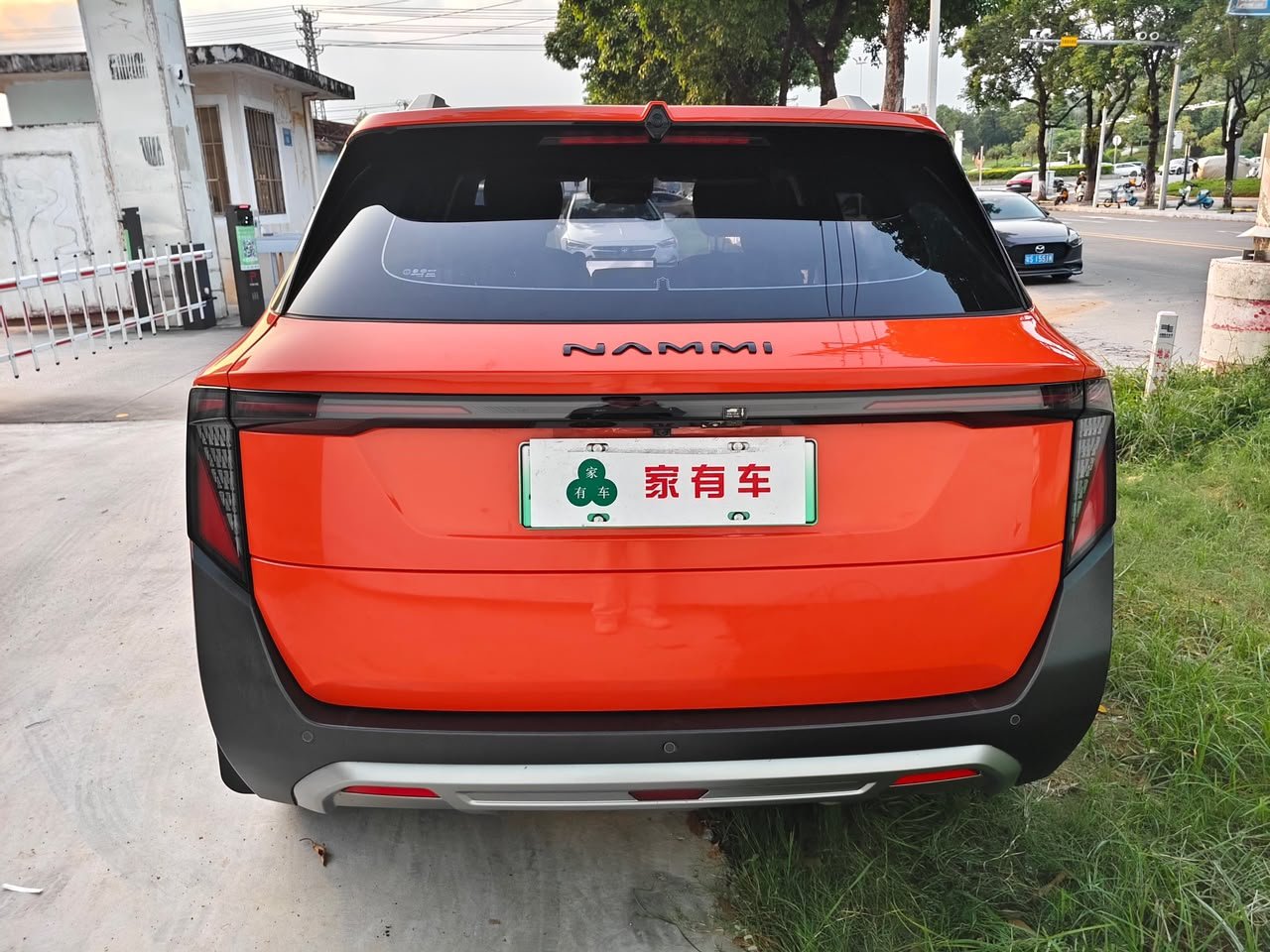 2025 Dongfeng Nammi 06 Premium — photo 3